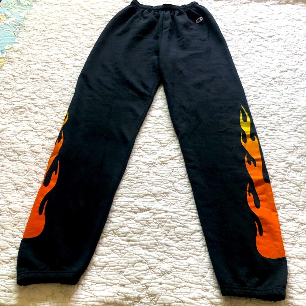 Kylie x champion sweats with Flames 🔥Size S - Picture 2 of 11